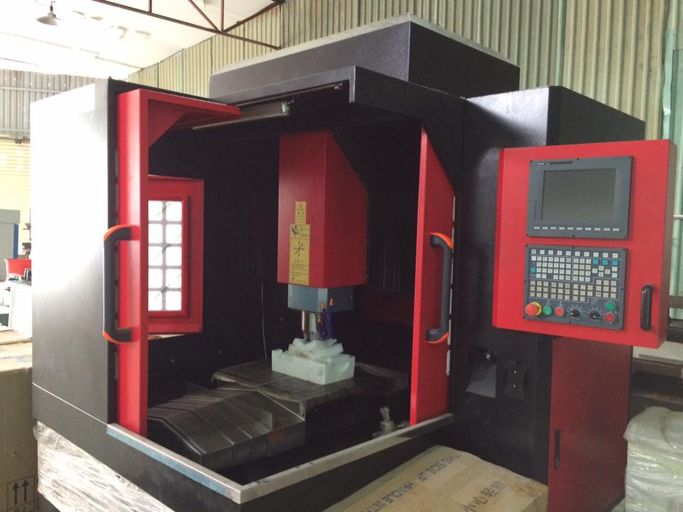 MÁY PHAY KHẮC CNC